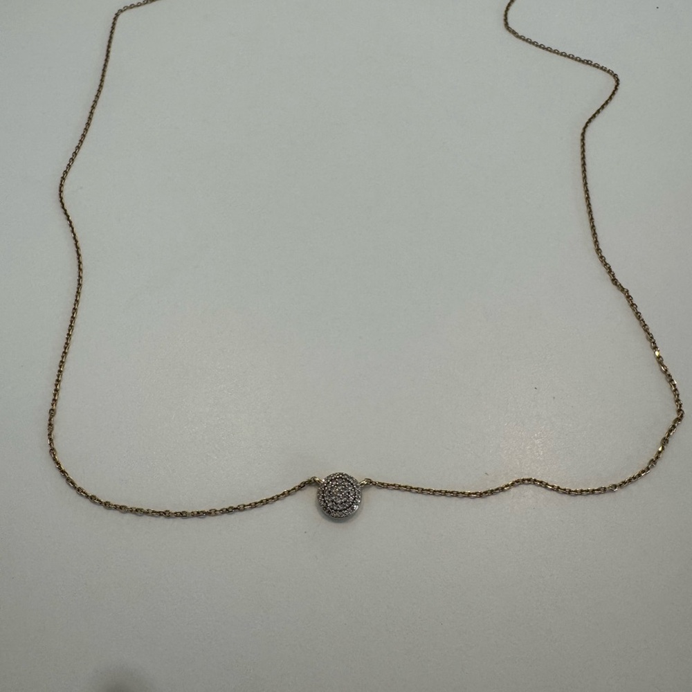 LARGE PAVÉ DIAMOND ROUND NECKLACE - Picture 3 of 4